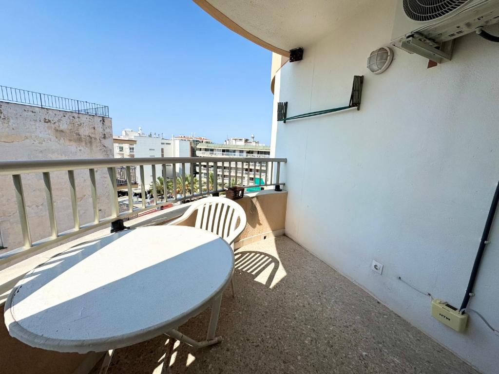 Balkón nebo terasa v ubytování Apartsalou Bilbao