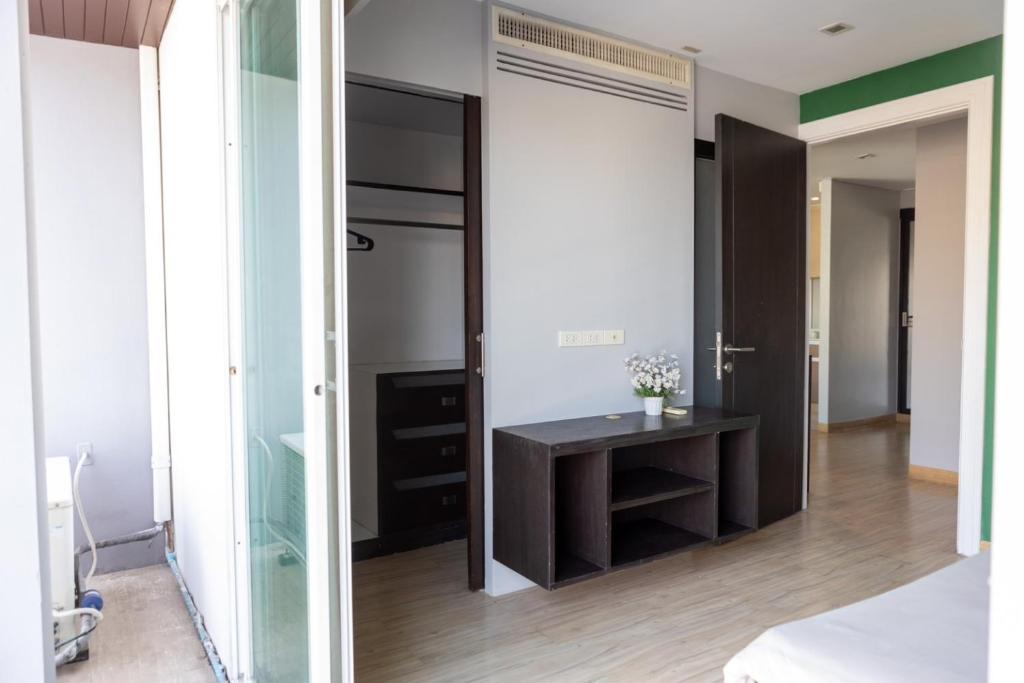 P Villa Lamoon Thonglor - Resim 27