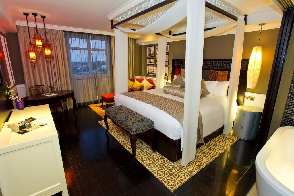 Hotel Royal Hoi An Danang - 2