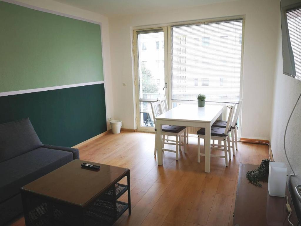 O zonă de relaxare la Beautiful apartment in Dessau-Roßlau
