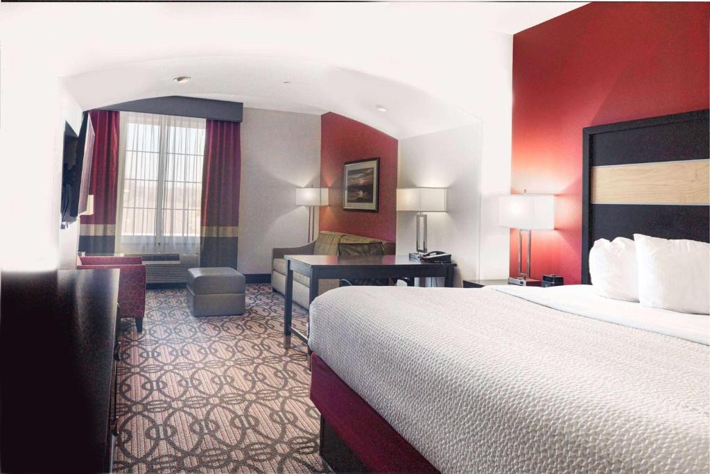 La Quinta by Wyndham Starkville at MSU - 行政王室