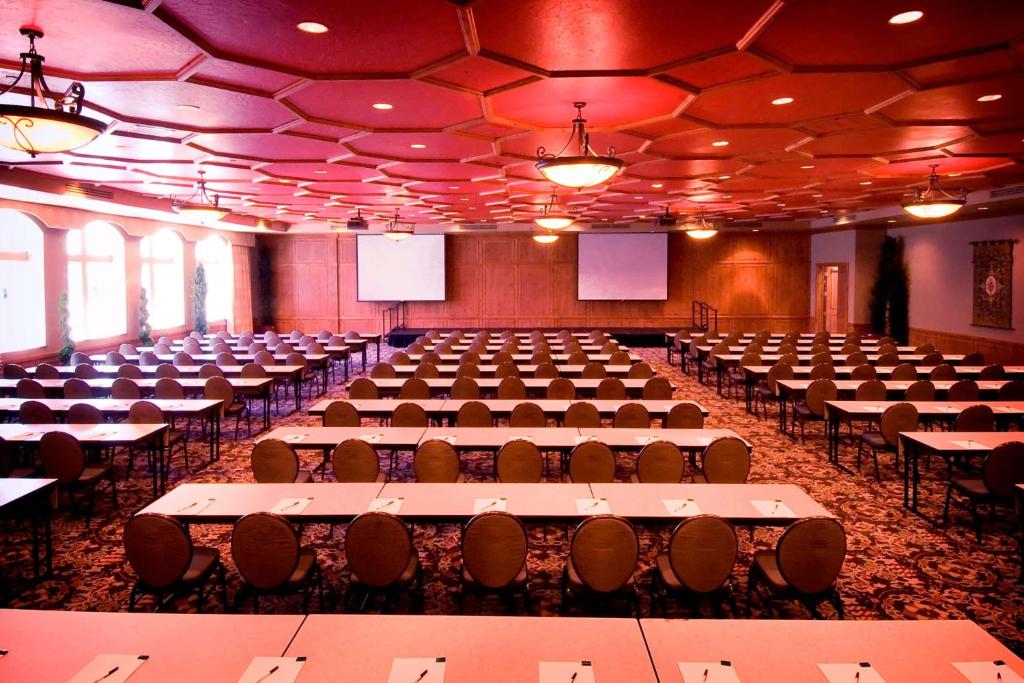 Konferenční prostory v ubytování Zermatt Utah Resort & Spa Trademark Collection by Wyndham