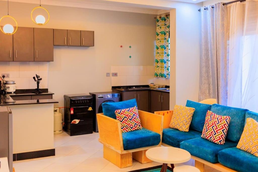 Η κουζίνα ή μικρή κουζίνα στο Sped Luxury Homes