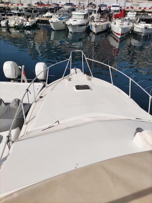 Fotografie z fotogalerie ubytování Bateau tout confort au Port de Monaco v destinaci Monte Carlo