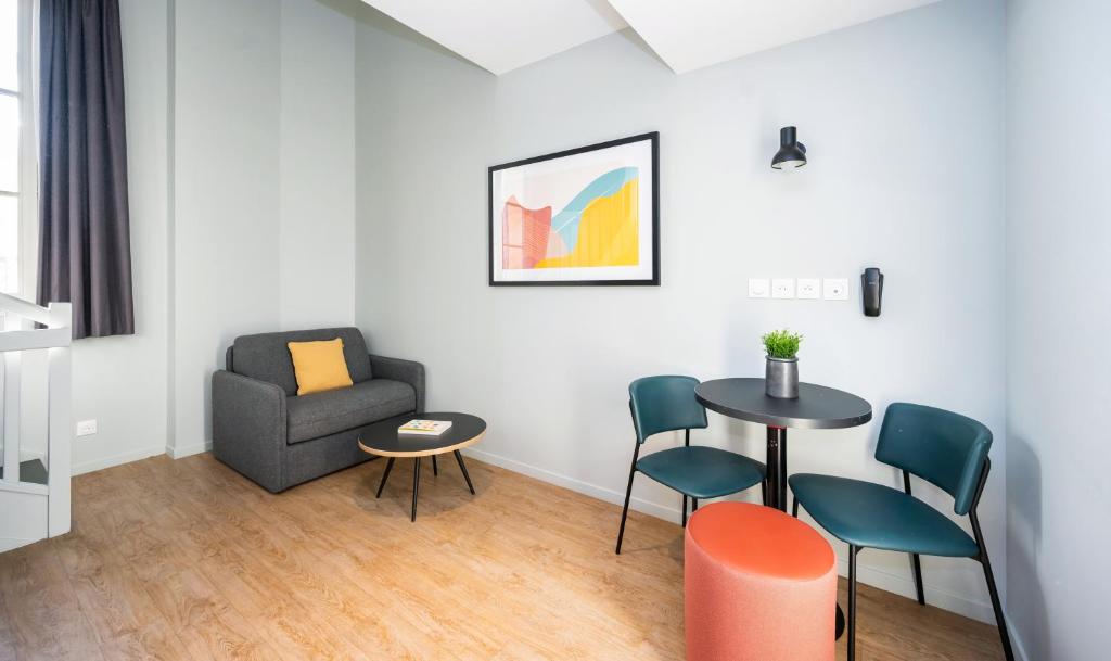 Staycity Aparthotels Bordeaux City Centre - Resim 32