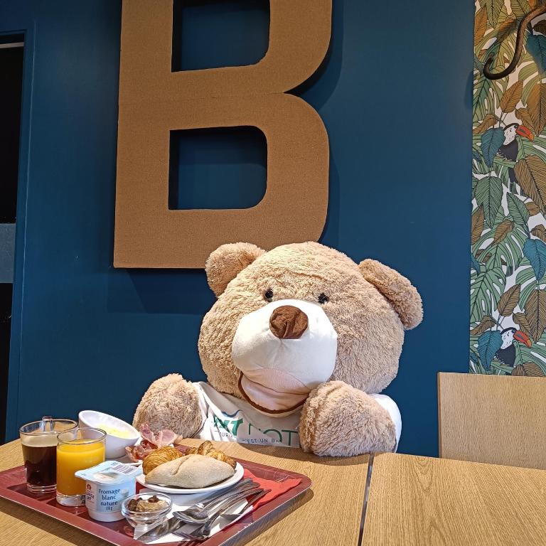 Brit Hotel Reims Croix Blandin - Resim 17