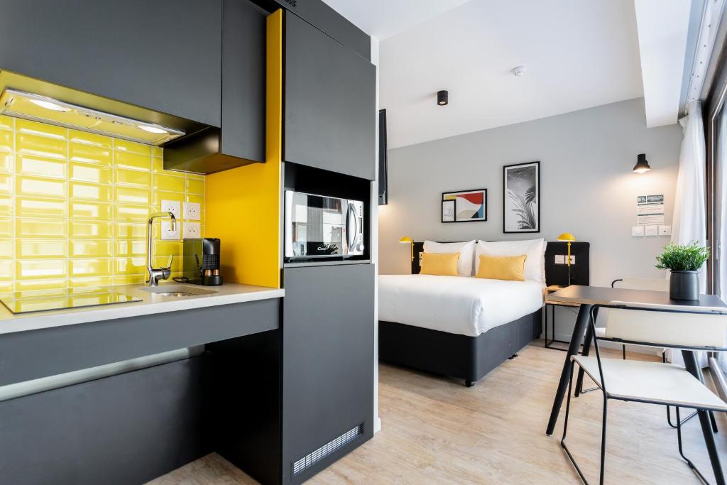 Staycity Aparthotels Bordeaux City Centre - 17