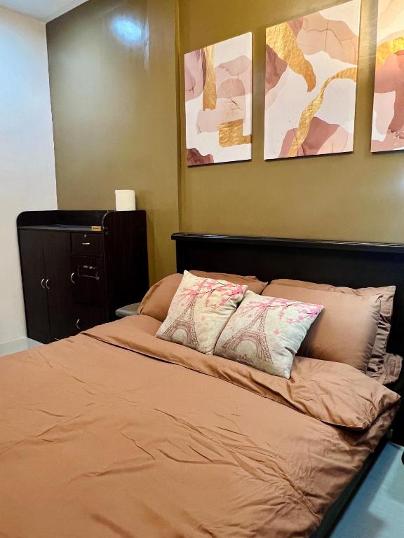 Postel nebo postele na pokoji v ubytování Sky Traveller Suites