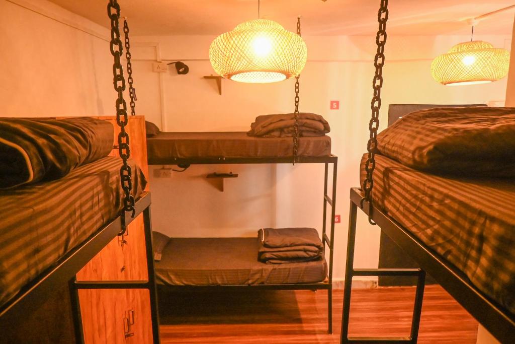 Postel nebo postele na pokoji v ubytování Riversong Bliss