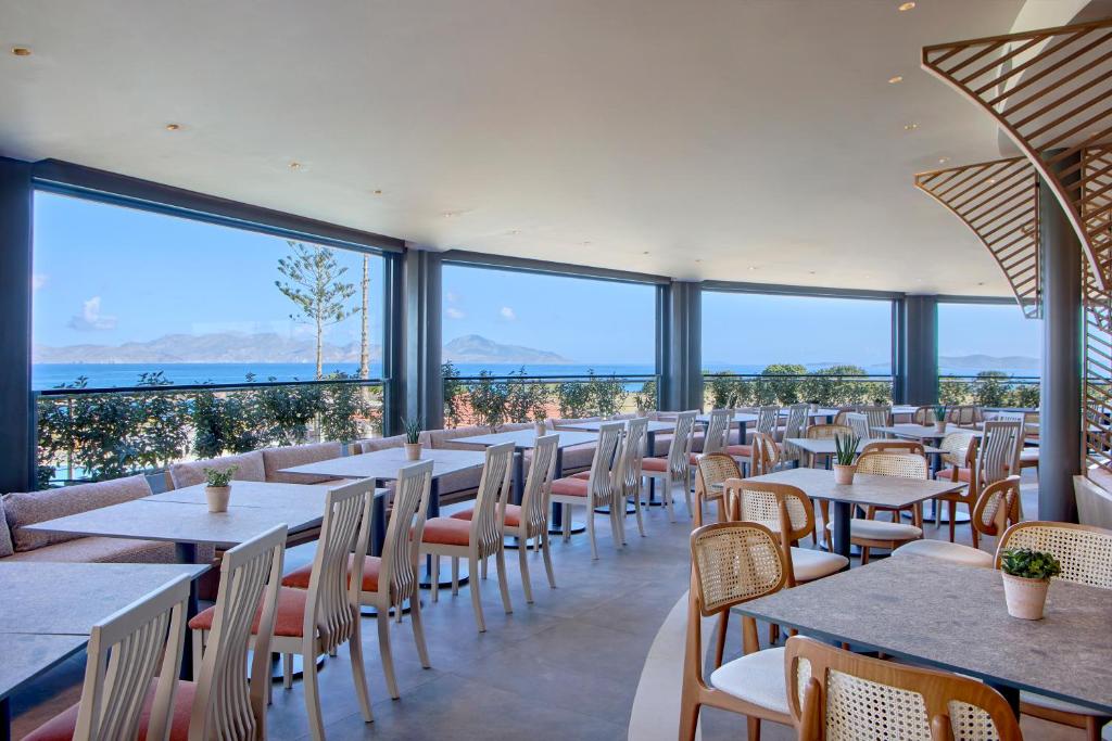 Restaurace v ubytování Ammos Luxury Resort