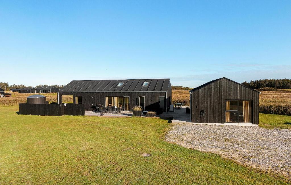Fotografie z fotogalerie ubytování Nice Home In Løkken With Sauna v destinaci Løkken