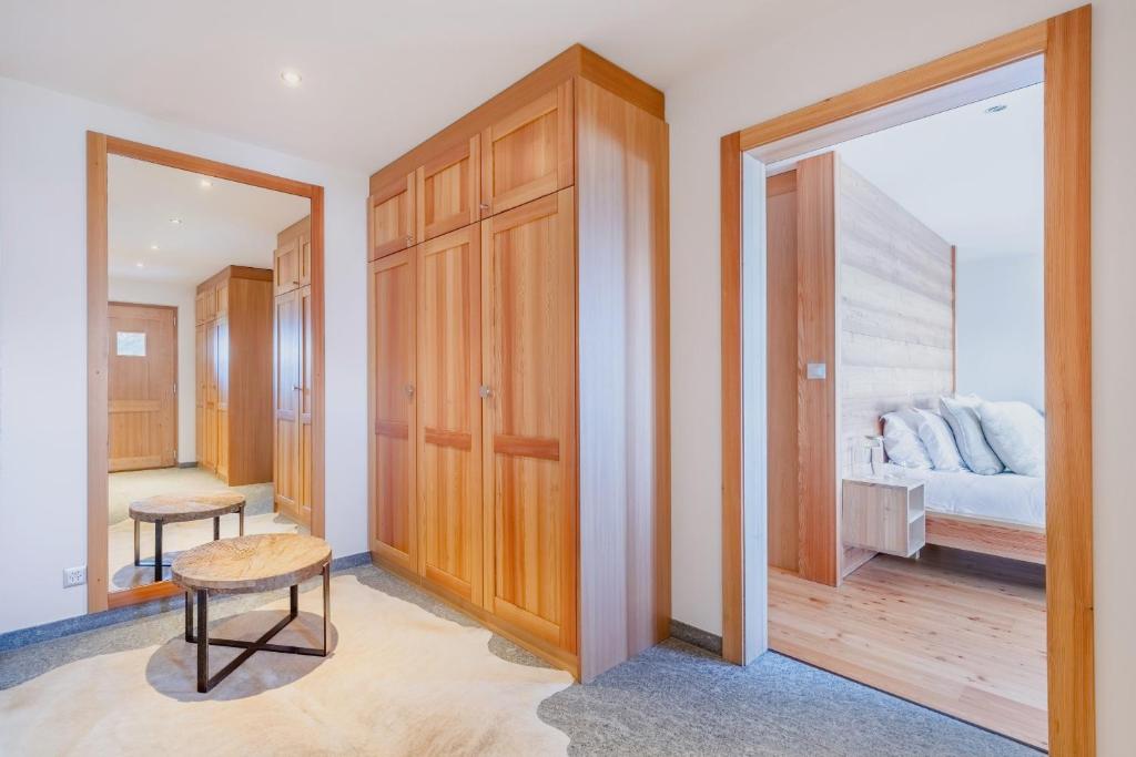 Postel nebo postele na pokoji v ubytování Chalet La Vue, Les Crettaux - Nendaz