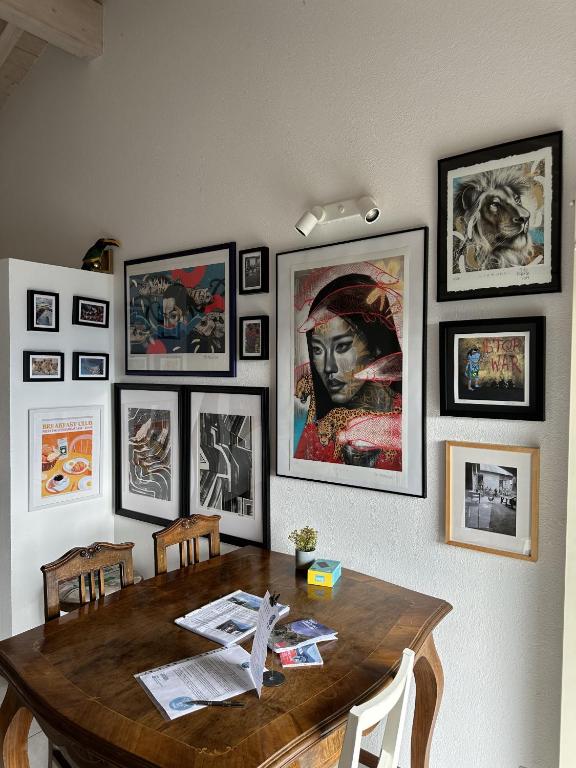 Fotografie z fotogalerie ubytování Bright studio with panoramic view of Valle Verzasc v destinaci Mergoscia