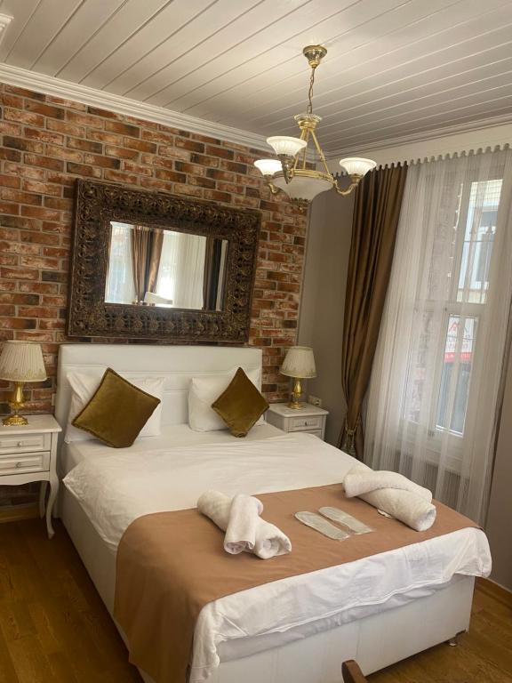 Bosphorus Bridge - Deluxe Triple Room