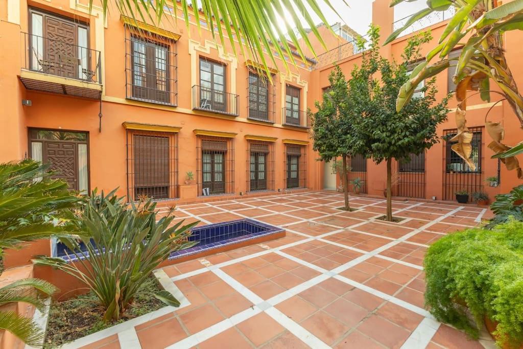 Quevedo Central Suite by Valcambre