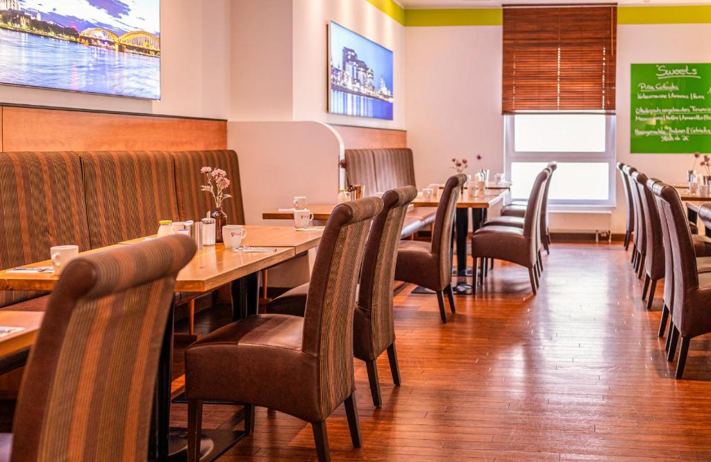 PhiLeRo Hotel Köln - Resim 11