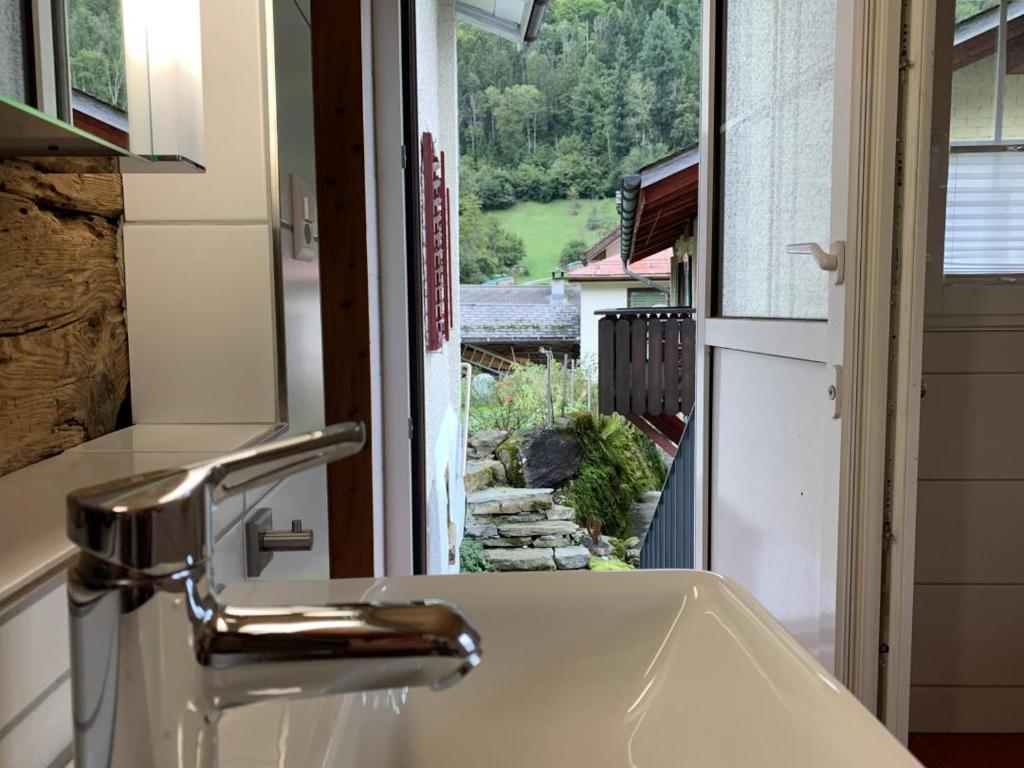 Kuchyň nebo kuchyňský kout v ubytování Revier mitenand im Gand