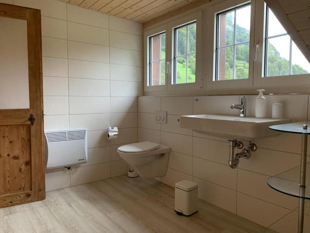 Koupelna v ubytování Revier mitenand im Gand