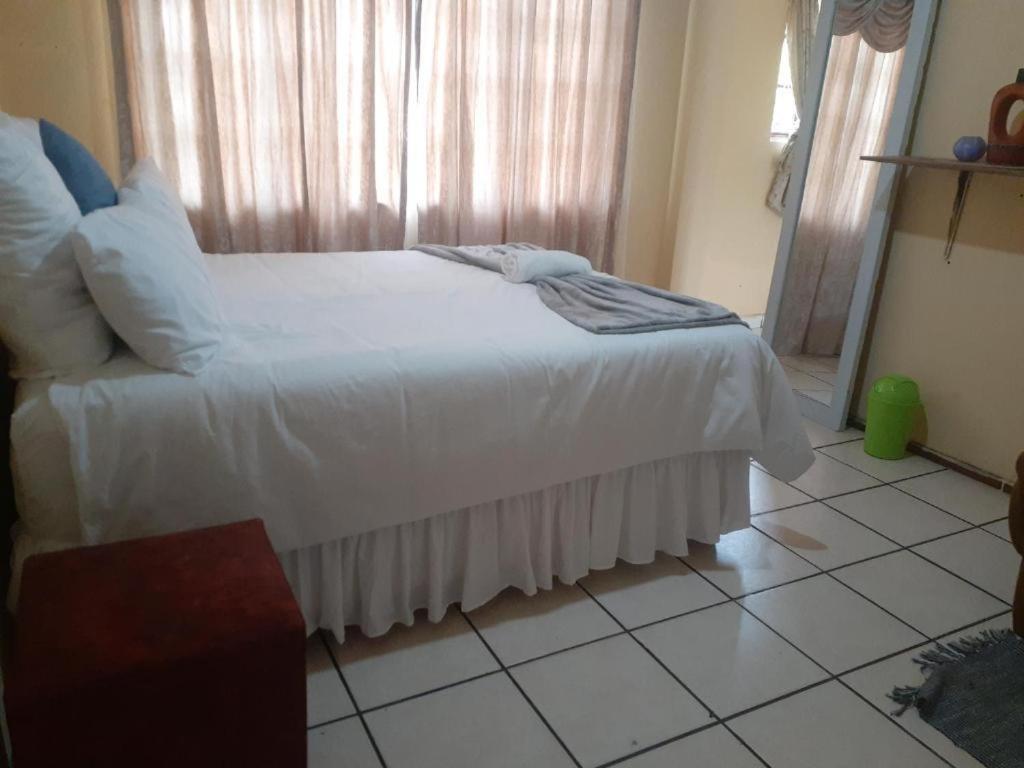 Kwesethu Guesthouse - Chambre Double De Luxe