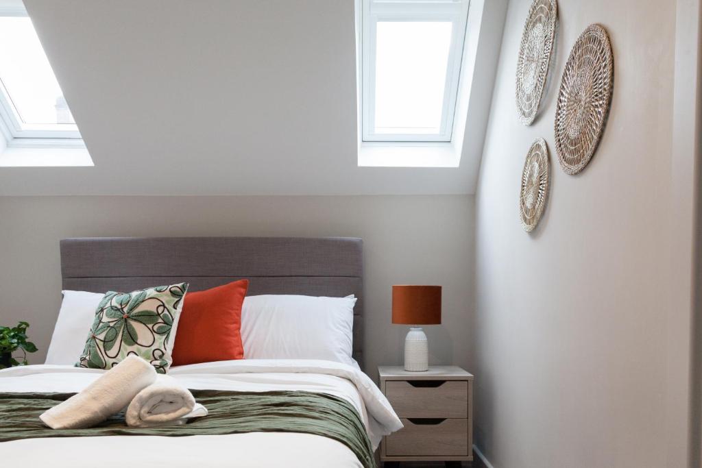 Somers Suites Apartments 5