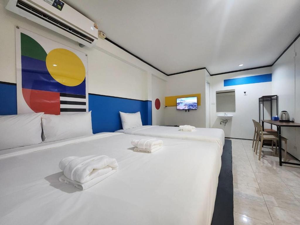 Postel nebo postele na pokoji v ubytování RYB Hostel Phuket