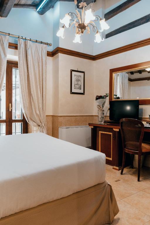 Hotel Pantheon - Resim 33