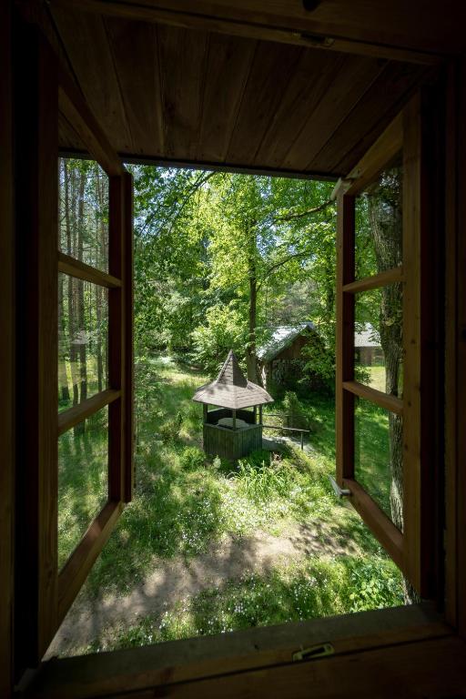 Vonkajšia záhrada v ubytovaní Dom na Podlasiu