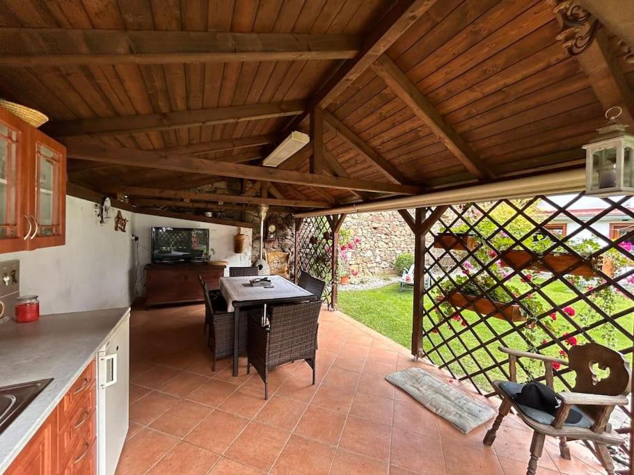 Kuchyň nebo kuchyňský kout v ubytování Apartmán u Poustevníka