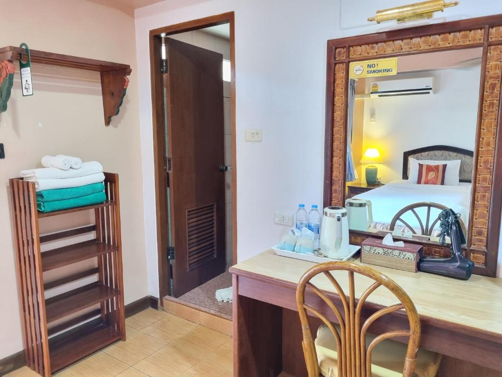 Kata Interhouse Resort by Haii Collection - Resim 24