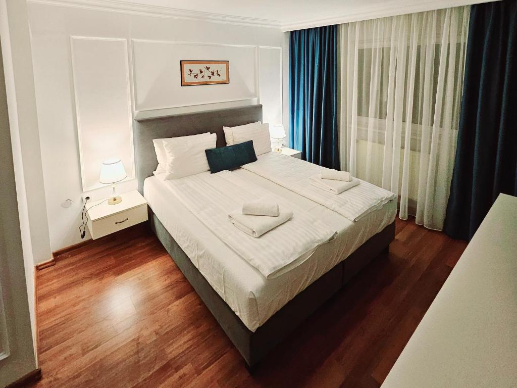 Hotel Royal Plaza By TimHotels - Resim 30