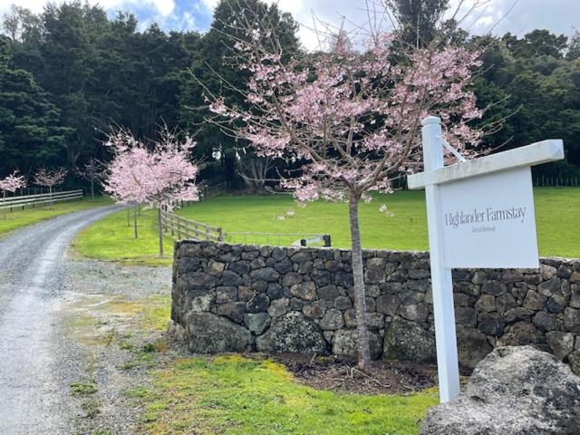 Highlander Farmstay - Cabins - Resim 43