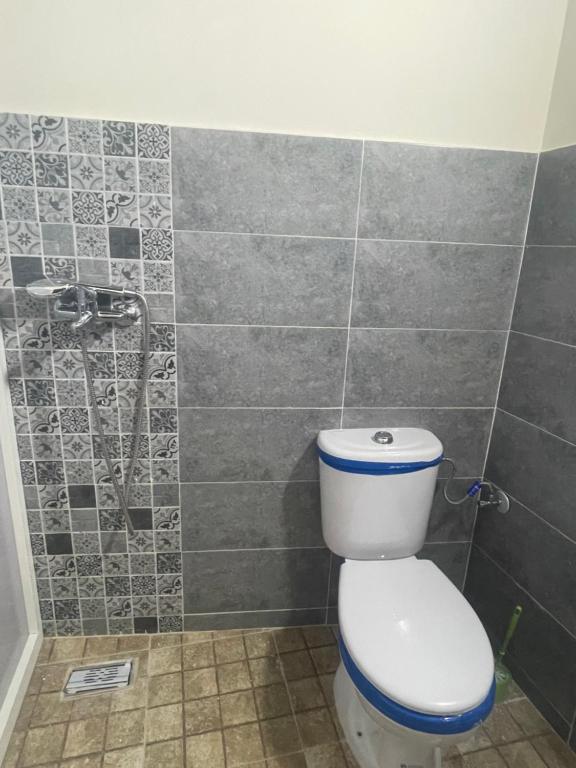 Salle de bains dans l'établissement Dar MIMA