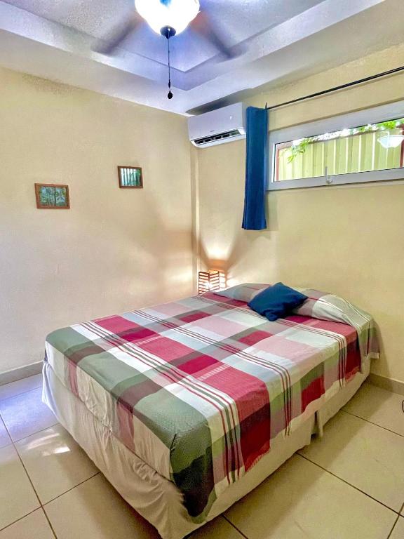 Casa Inti Guesthouse & Lodge - Lit Dans Une Salle De Dortoir Mélangée à 4 Lits