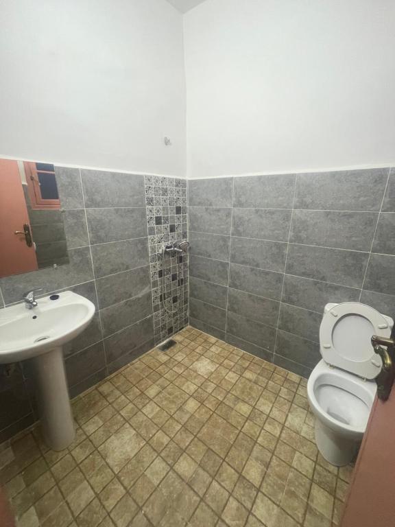 Salle de bains dans l'établissement Dar MIMA