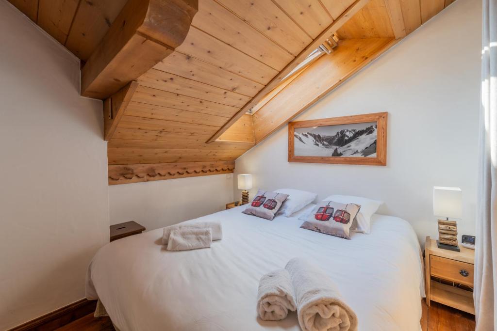 Posteľ alebo postele v izbe v ubytovaní La Ginabelle - Sauna & Swimming pool - Happy Rentals