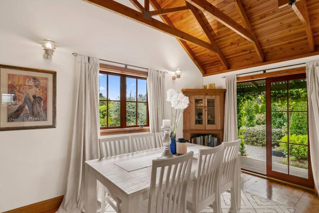 Kew Cottage - Resim 4