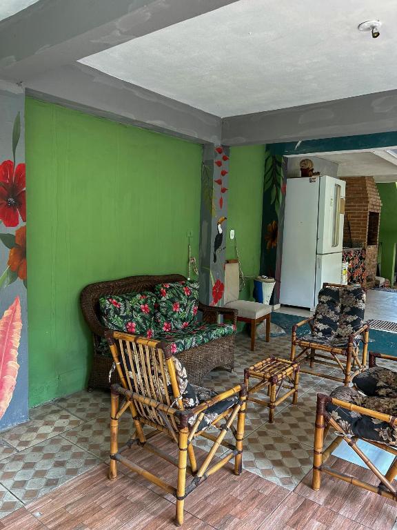Posezení v ubytování Hostel Morada do sol Paraty