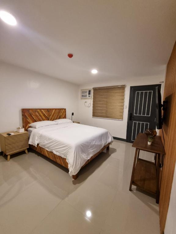 Flat 35, Unit 1E Images
