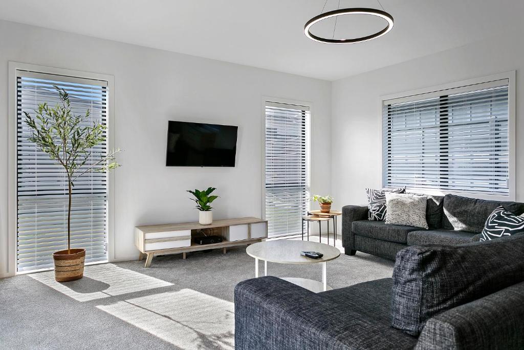Brand New Cosy and Convenient Retreat - Resim 5
