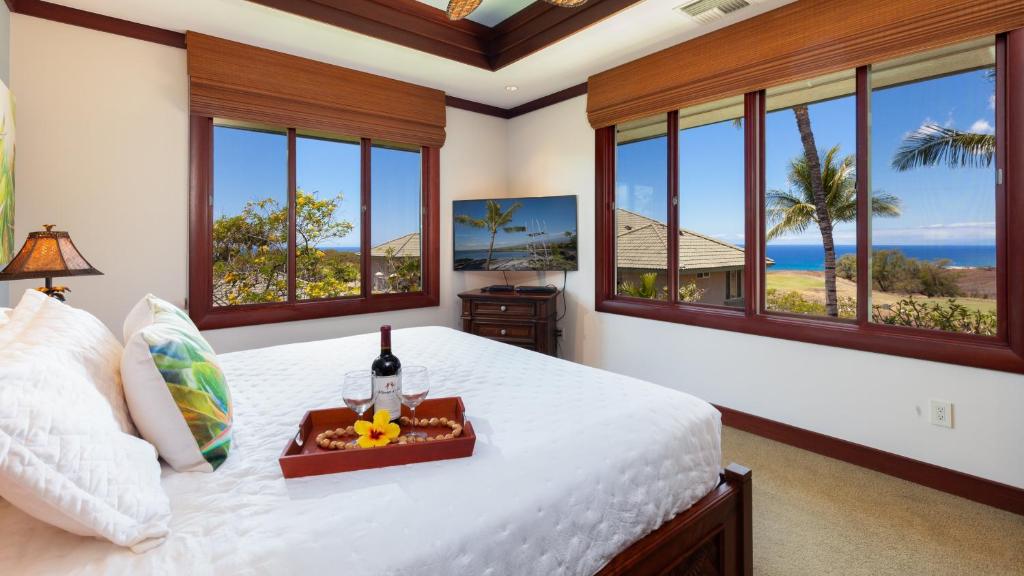 Postel nebo postele na pokoji v ubytování ❤PiH❤ Endless Ocean Views Villa Gorgeous Mauna Kea Ocean and Mountain View
