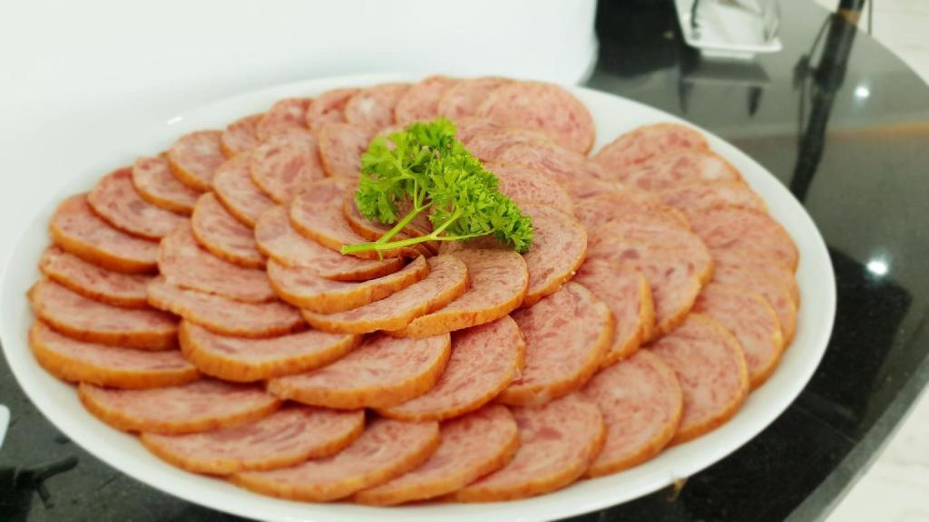 Jídlo v hotelu nebo okolí