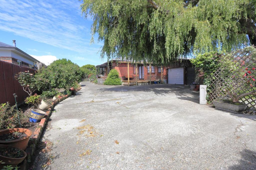 The southernmost home in the world - Resim 13