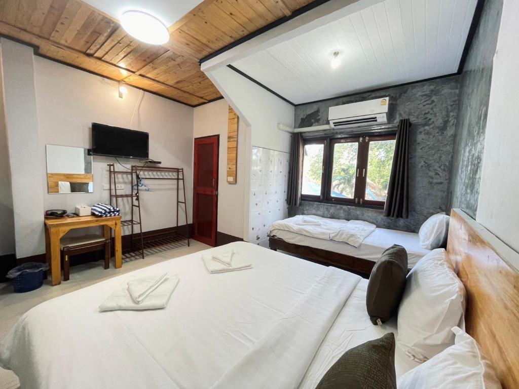 Fotografie z fotogalerie ubytování Mookboonchu Guesthouse ,Kohmook Trang v destinaci Ko Mook