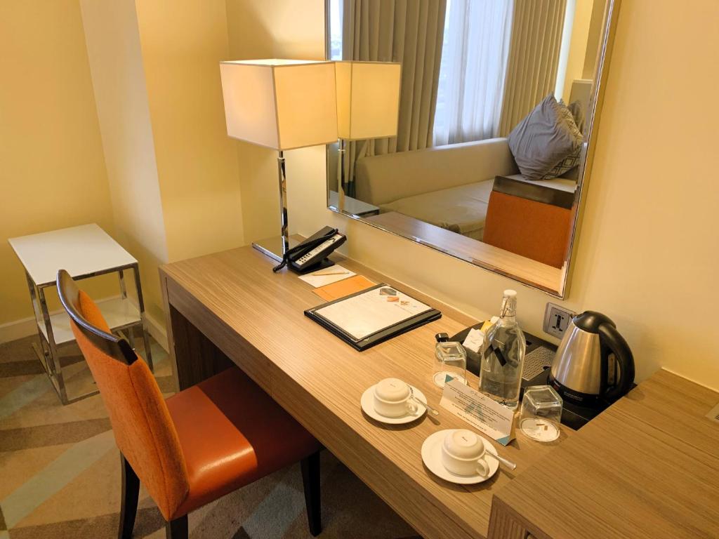 Příslušenství pro přípravu čaje a kávy v ubytování Hotel Benilde Maison De La Salle