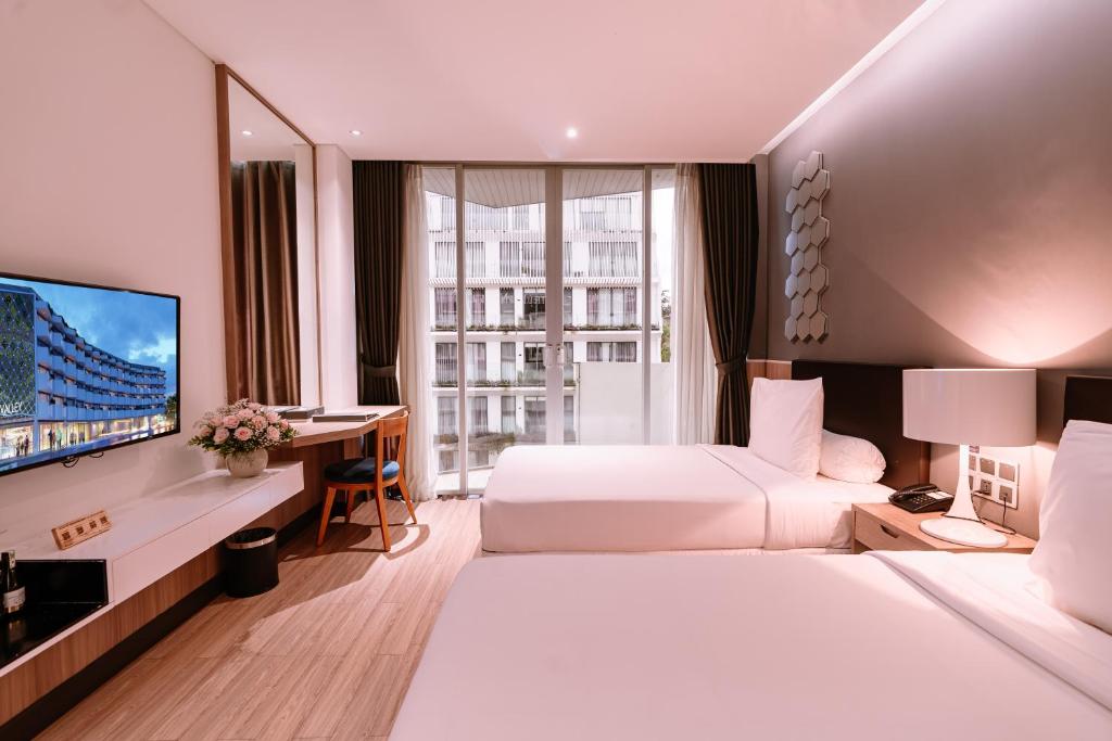 Golf Valley Hotel - 5