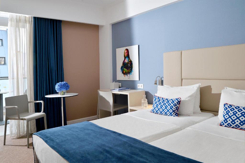 
Superior with balcony
