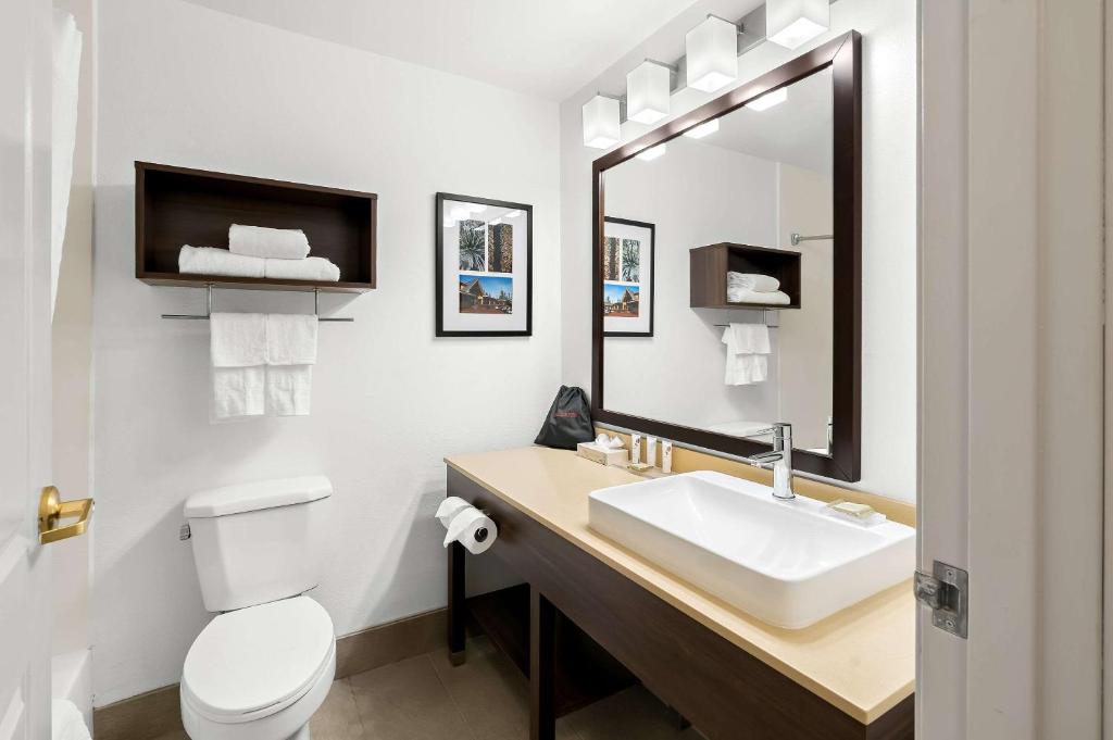 Country Inn & Suites by Radisson, Columbia Airport, SC - Queen Kamer Met 2 Queensize Bedden – Niet-Rokers