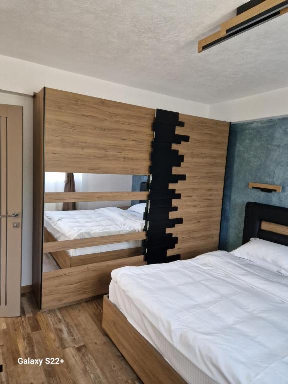 Postel nebo postele na pokoji v ubytování Transylvanian Views