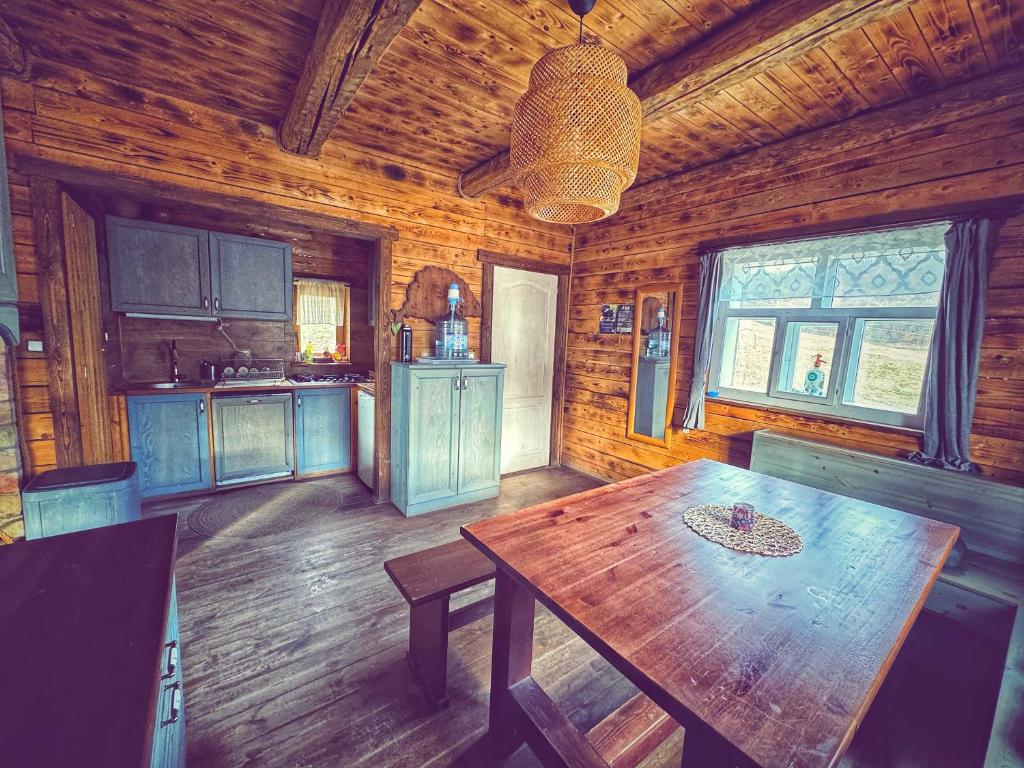 Kuchyňa alebo kuchynka v ubytovaní Farkaskútvölgy