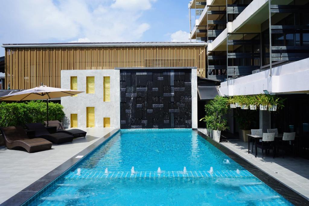 Hotel M Chiang Mai - Resim 10